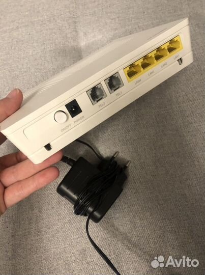 Коммутаторы разные и GPon терминал цены в опис