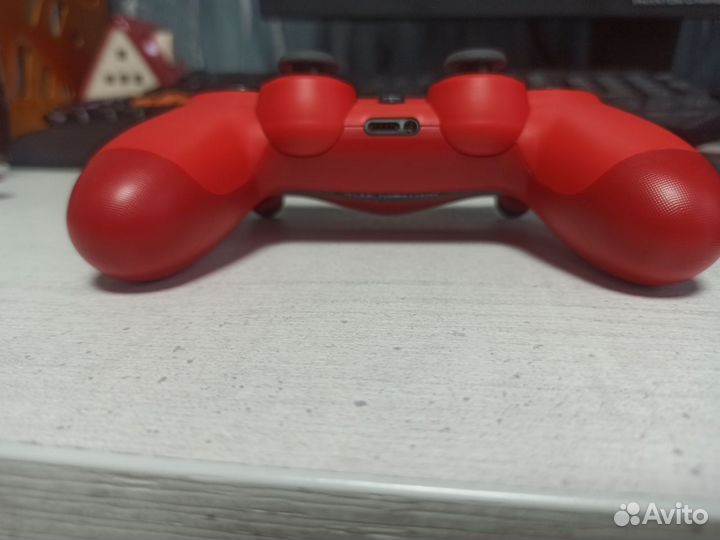 Джостик, геймпад Sony DualShock 4 v2