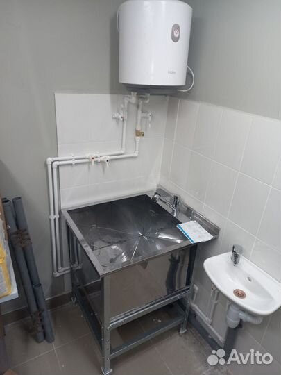 Слесарь сантехник