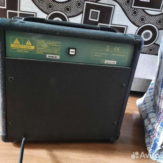 Гитарный комбоусилитель Stagg 10GA 10ватт