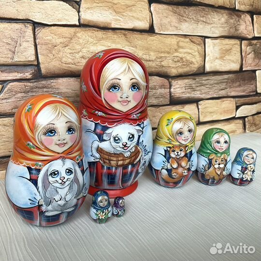 Сувенирная матрешка