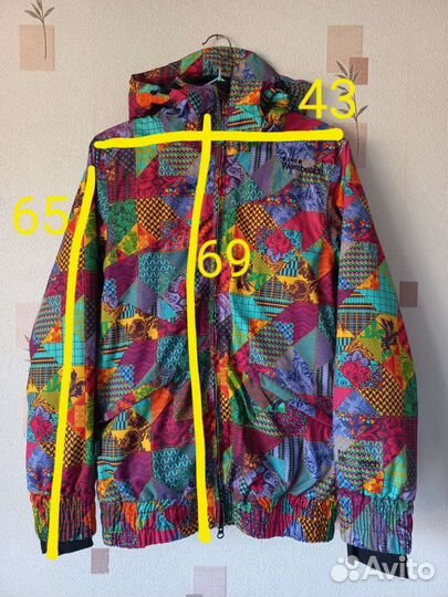 Горнолыжная куртка женская 40-42