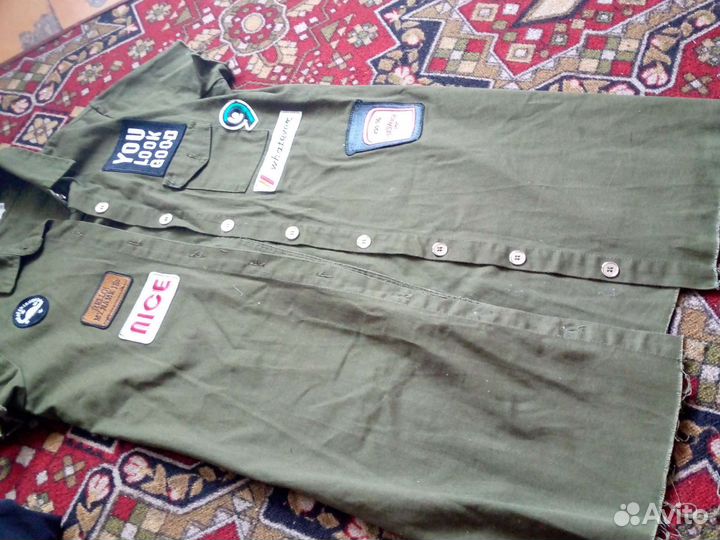 Рубашка модная на девушку размер М