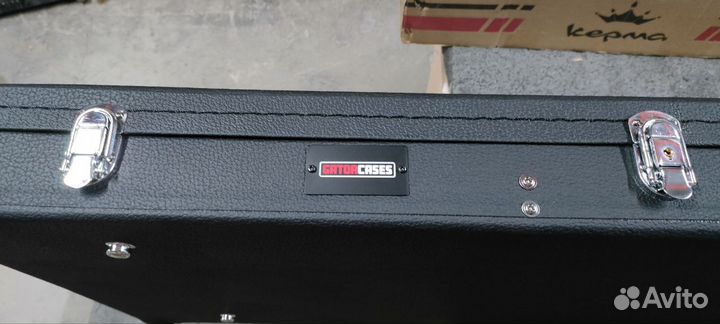 Кейс для гитар gator GWE-extreme (арт. 300279)