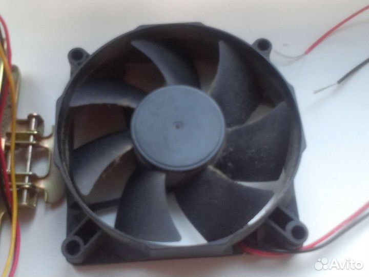 Вентилятор от сестемного блока