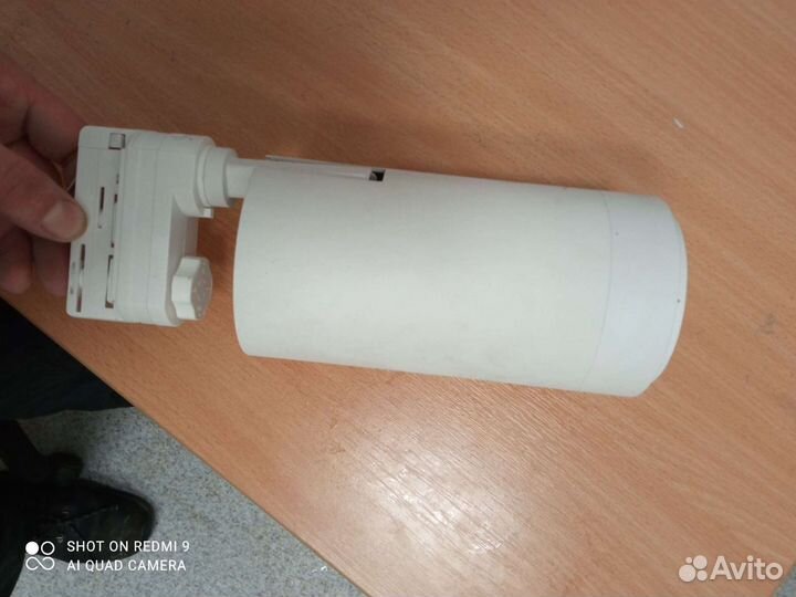 Трековый светильник светодиодный