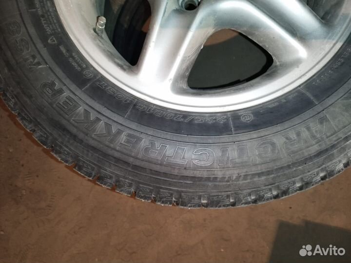 Maxxis ArcticTrekker NS3 225/70 R16 103