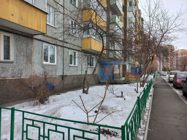 4-к. квартира, 77,1 м², 1/9 эт.