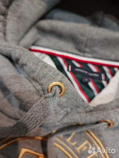 Худи Tommy Hilfiger