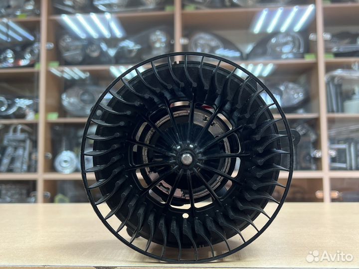 Мотор печки Мерседес / Mercedes W202