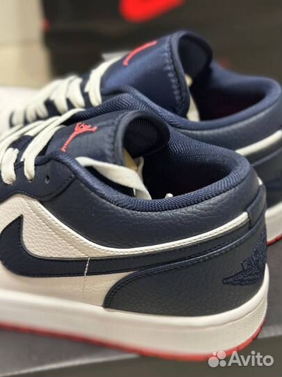 Кроссовки Nike