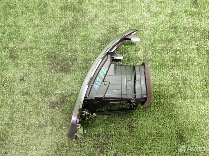 Дефлектор торпедо центральный Ssangyong Actyon NE