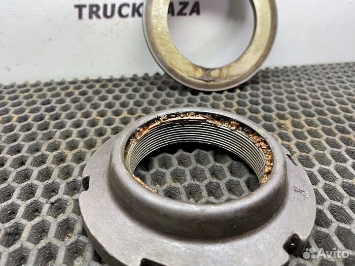 Гайка+шайба передней ступицы