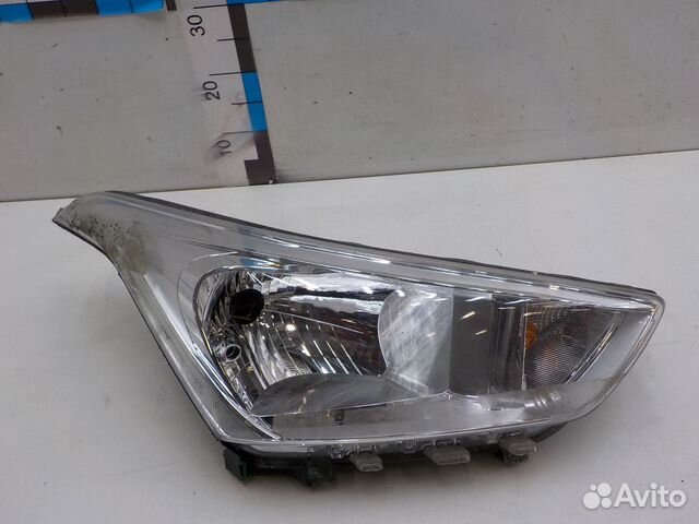 Фара правая Kia Rio 2017