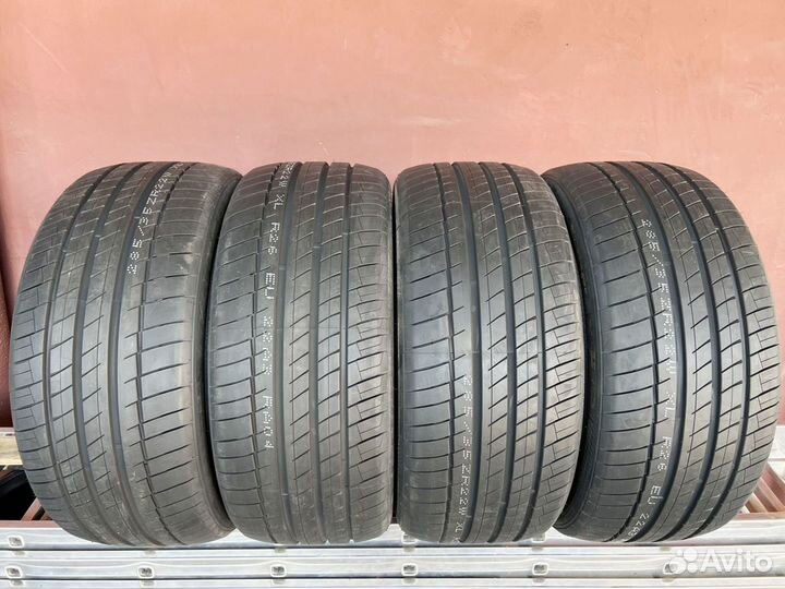 Kapsen RS26 Practical Max HP 265/45 R21 98Y