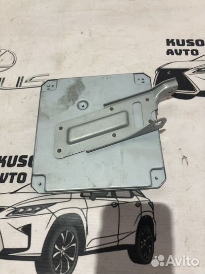 Блок управления парктрониками Lexus Rx4