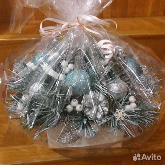 Продам новогодний топиарий ручная работа