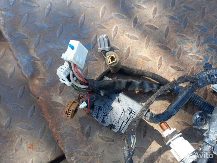 Подкапотная проводка nissan almera classic