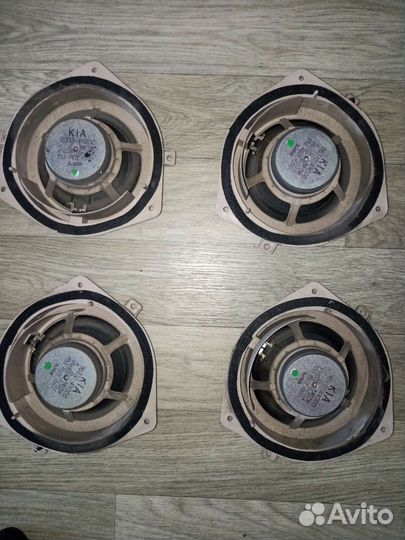 Колонки kia rio 3 оригинал