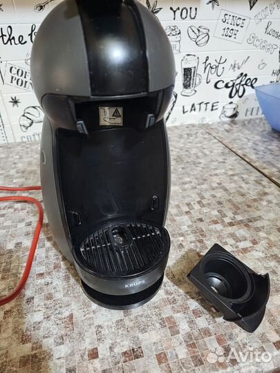Кофемашина Neskafe dolce gusto
