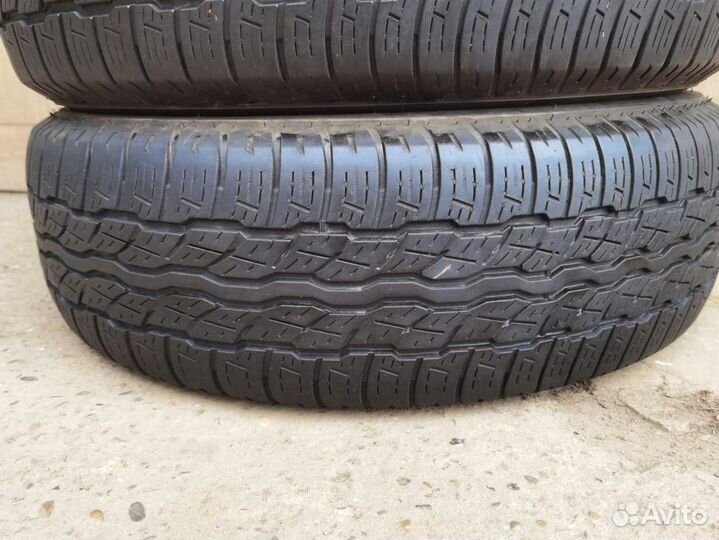 Bridgestone Dueler H/T 687 225/65 R17 102H
