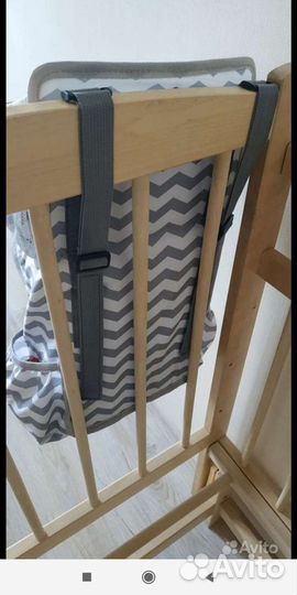 Органайзер на кроватку