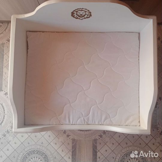 Лежанка для кошек и собак