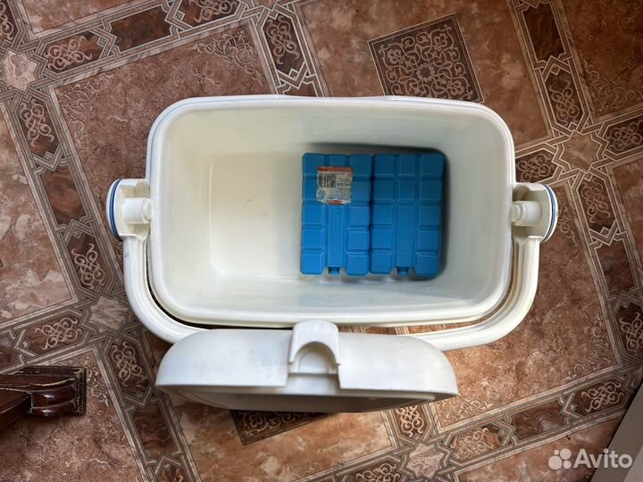 Дорожный холодильник