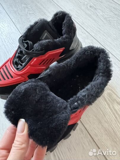 Кроссовки зимние женские