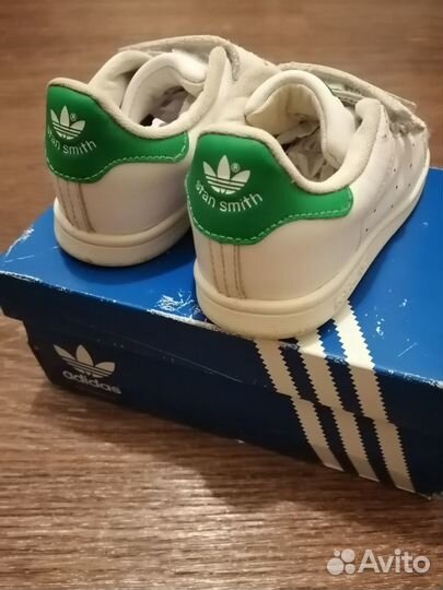 Кроссовки Adidas