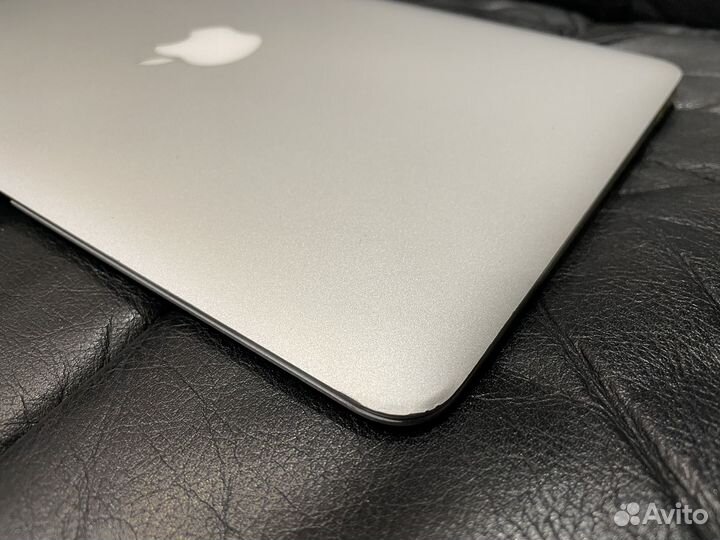Apple MacBook Air 11 mid 2013
