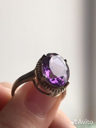 Серебряное кольцо с аметистом