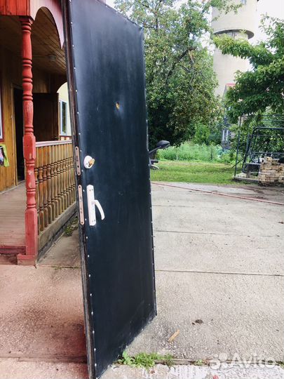 Дверь входная железная бу