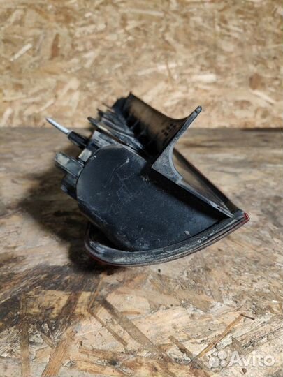 Фонарь внешний задний правый Ford Fusion CBK 1.4