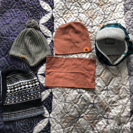 Шапки, варежки, балаклава, пакет детских вещей