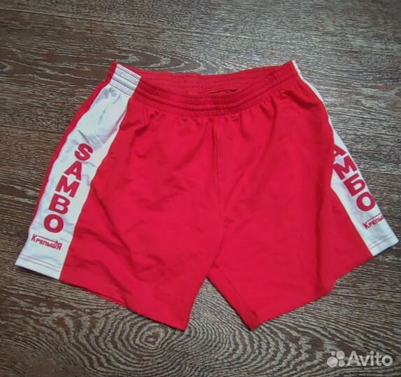 Самбовка для мальчика красная