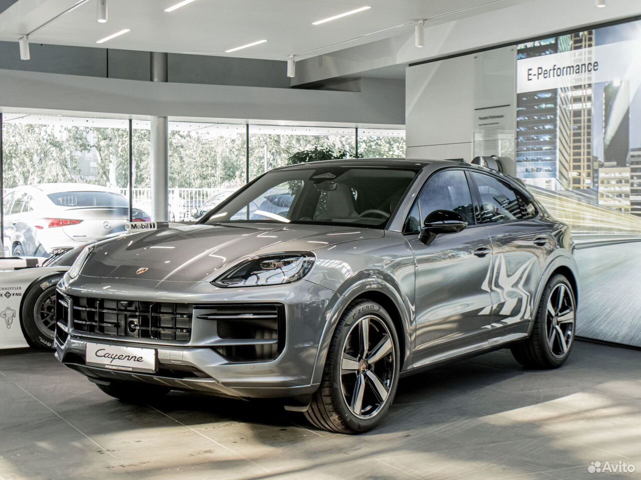 Porsche Cayenne Coupe 3.0 AT, 2026