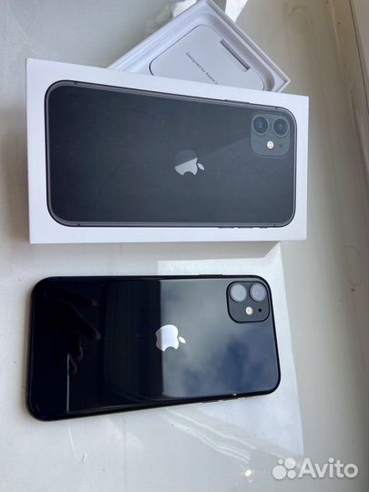 iPhone 11, 64 ГБ