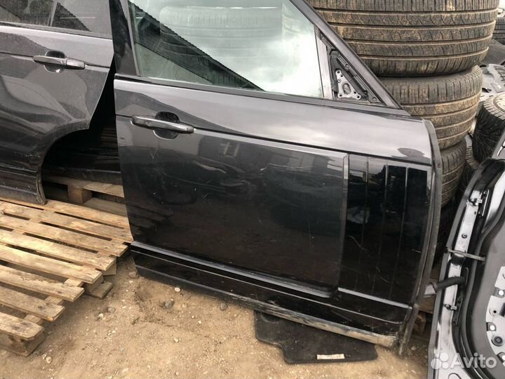 Дверь передняя правая Range Rover 4 L405 2013-2021