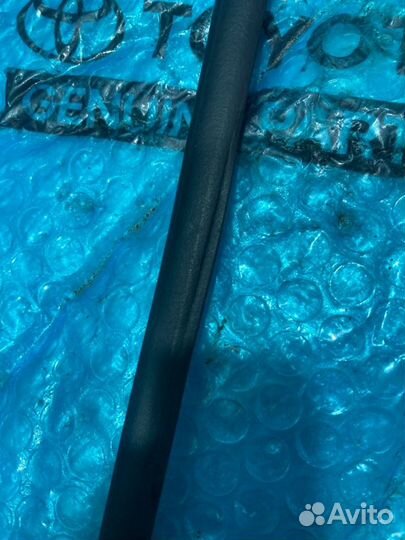 Уплотнитель двери задней левой задний левый Lexus