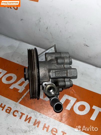 Насос гидроусилителя руля Chevrolet Cruze 96837813