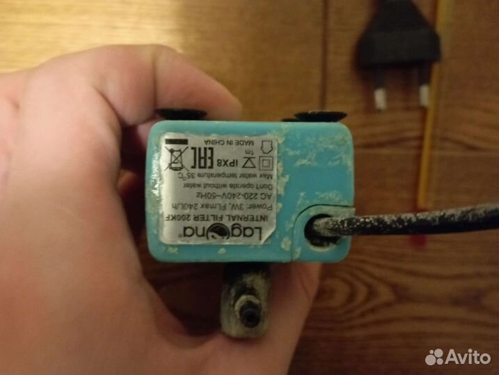 Аквариум 20 литров + оборудование(уместен торг)