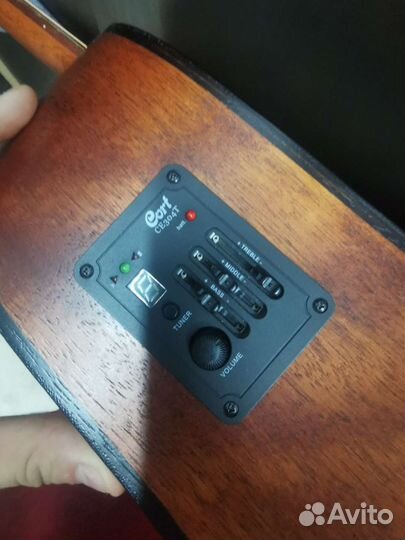 Электро-акустическая гитара cort AD810