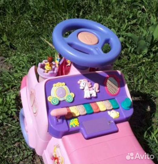 Машинка каталка толокар