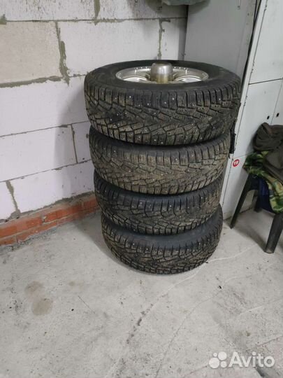 Диски литые с резиной 245/70/16