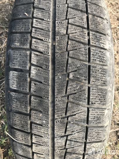 Bridgestone Dueler H/L 33A 19.5/60 R15C