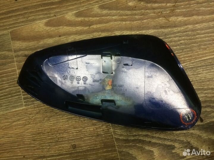 Накладка, крышка левого зеркала Solaris 1