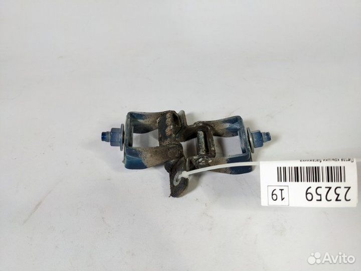 Петля крышки багажника Hyundai Solaris хетчбек