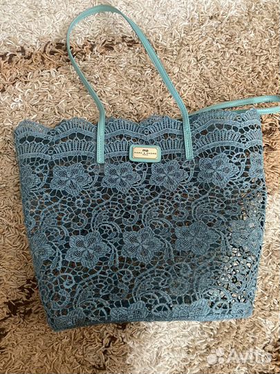 Женская одежда, обувь, аксессуары