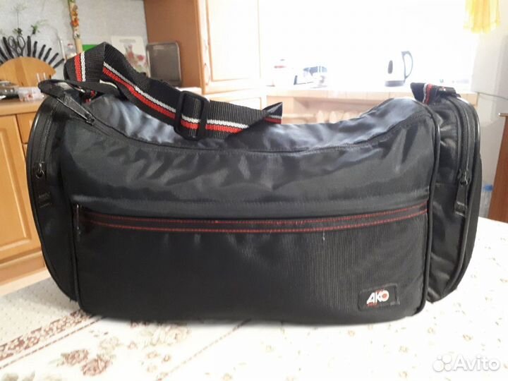 Видеокамера Sony с сумкой + аксессуары